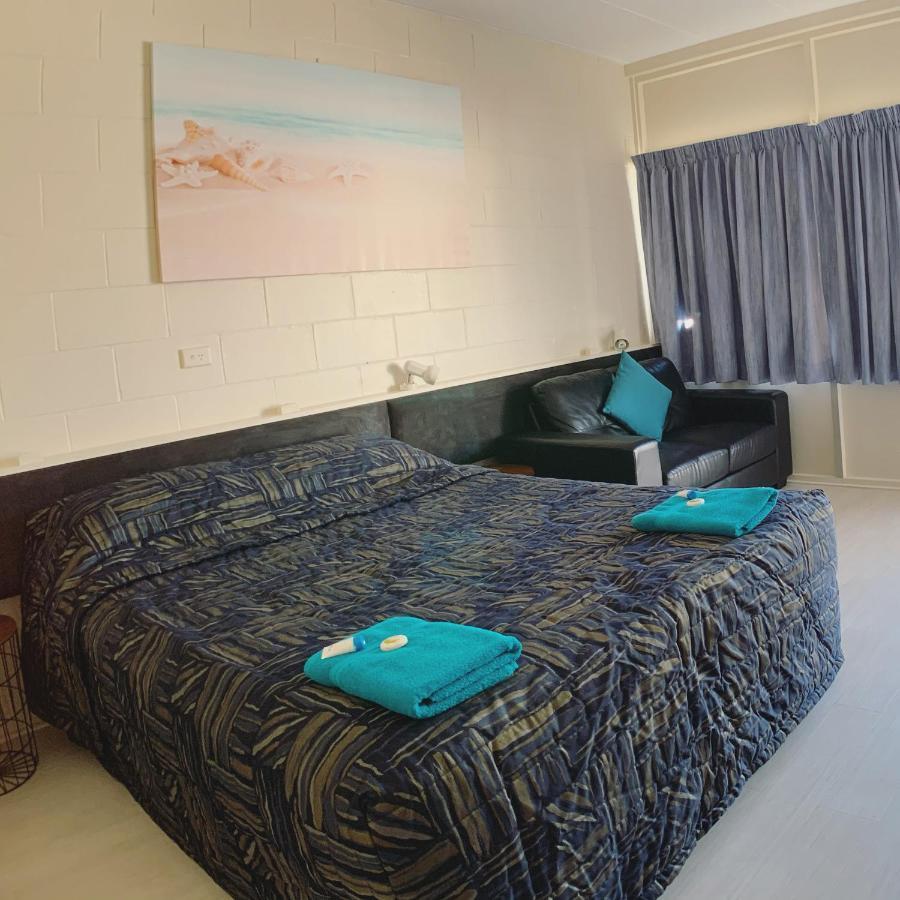 آير Tropical City Motor Inn المظهر الخارجي الصورة