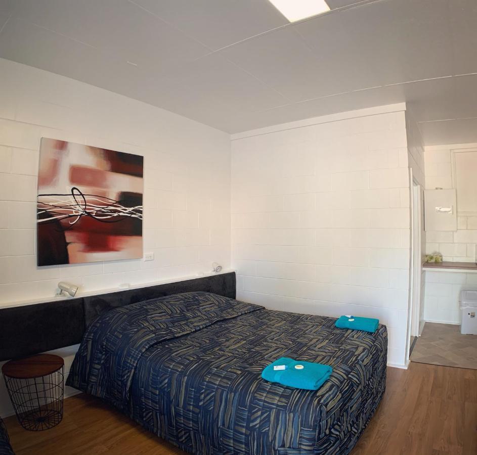 آير Tropical City Motor Inn المظهر الخارجي الصورة